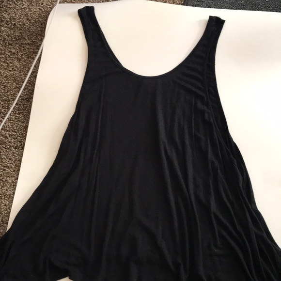 Black tank top - Picture 1 of 2